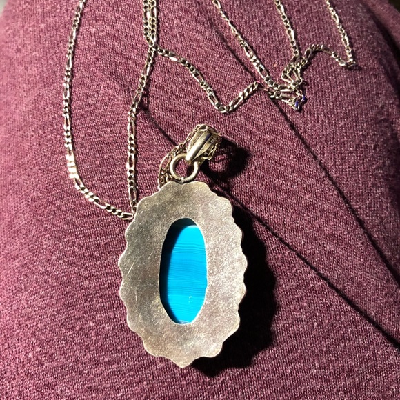 Beautiful Gemstone Pendant/Necklace - Picture 3 of 4